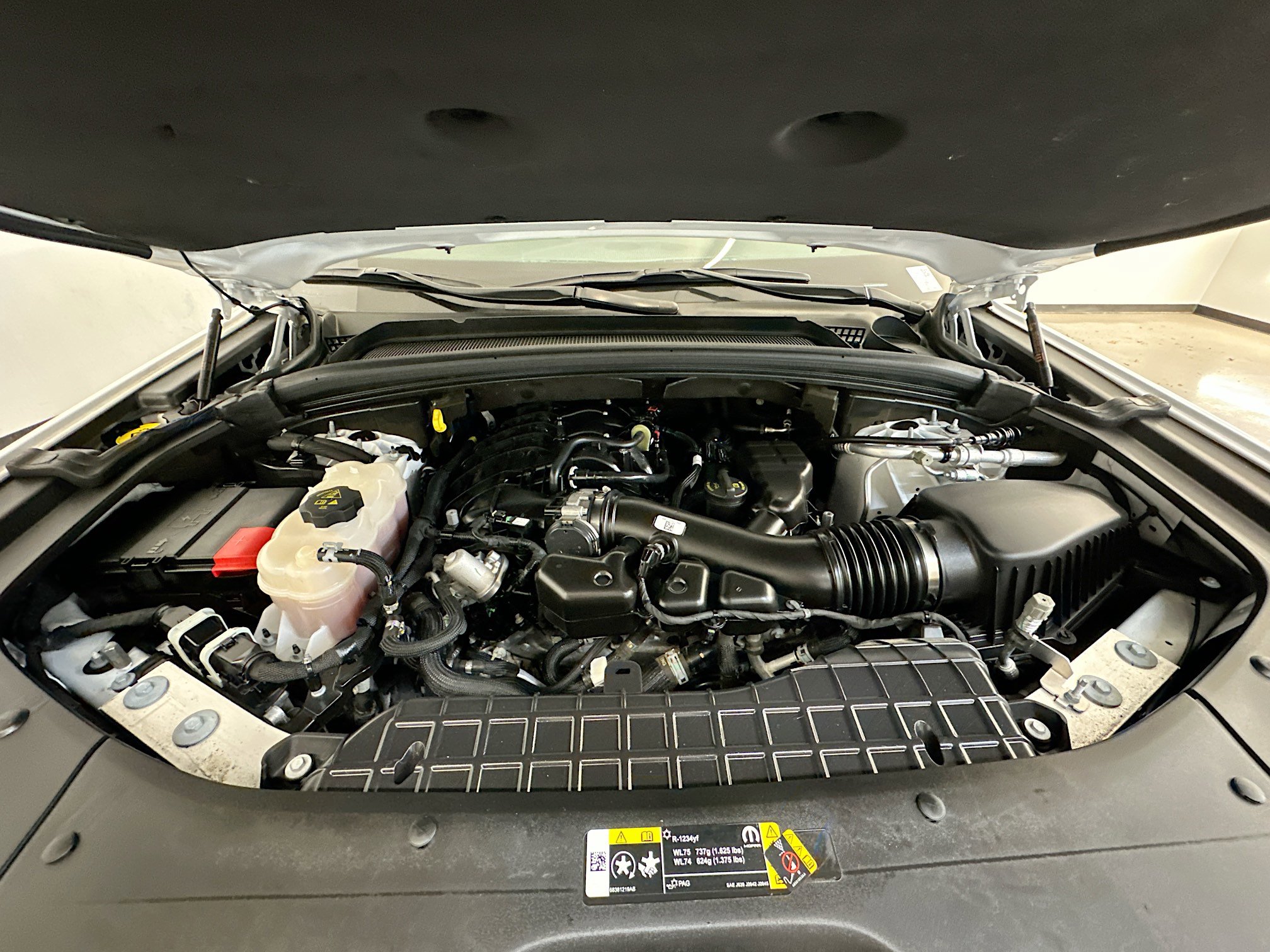 Used 2023 Jeep Grand Cherokee Altitude image 34