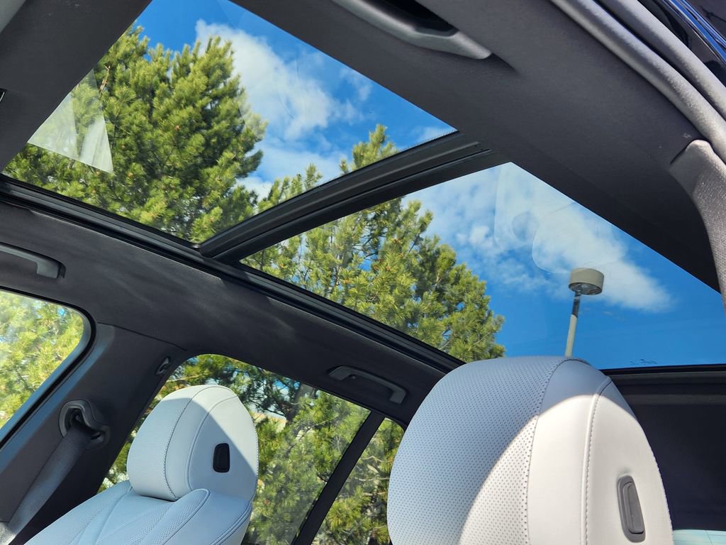 New 2026 BMW X5 xDrive50e AWD/4WD image 19