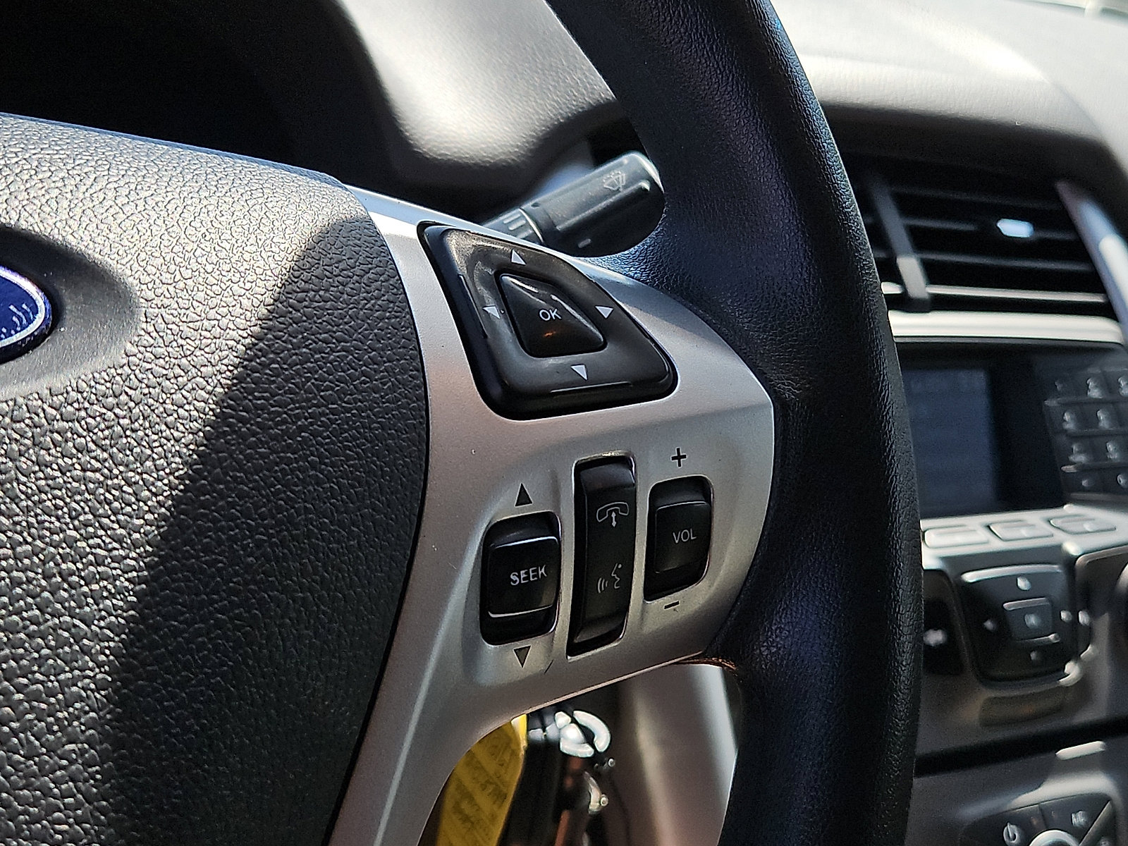 Used 2013 Ford Edge SE FWD image 19