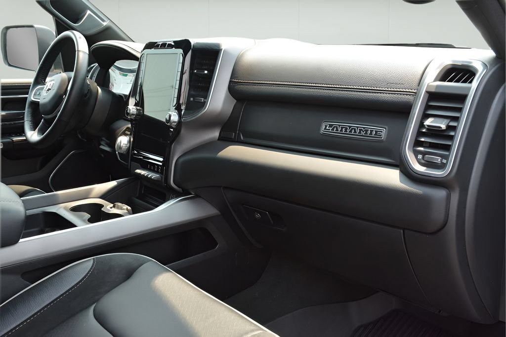 Used 2023 RAM 1500 Laramie AWD/4WD image 21