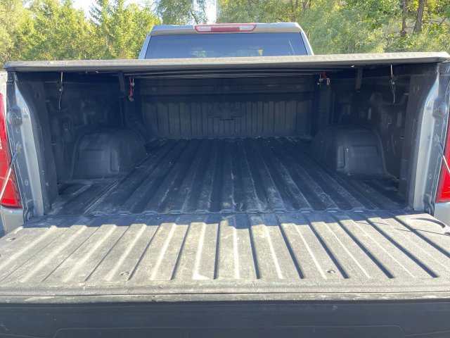 Used 2020 Chevrolet Silverado 1500 Custom w/ Custom Value Package AWD/4WD image 24