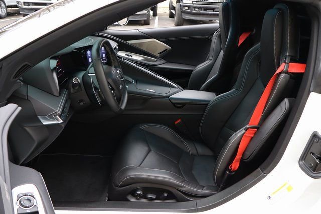 Used 2020 Chevrolet Corvette Stingray Preferred Cpe w/ 2LT Preferred Equipment Group image 26