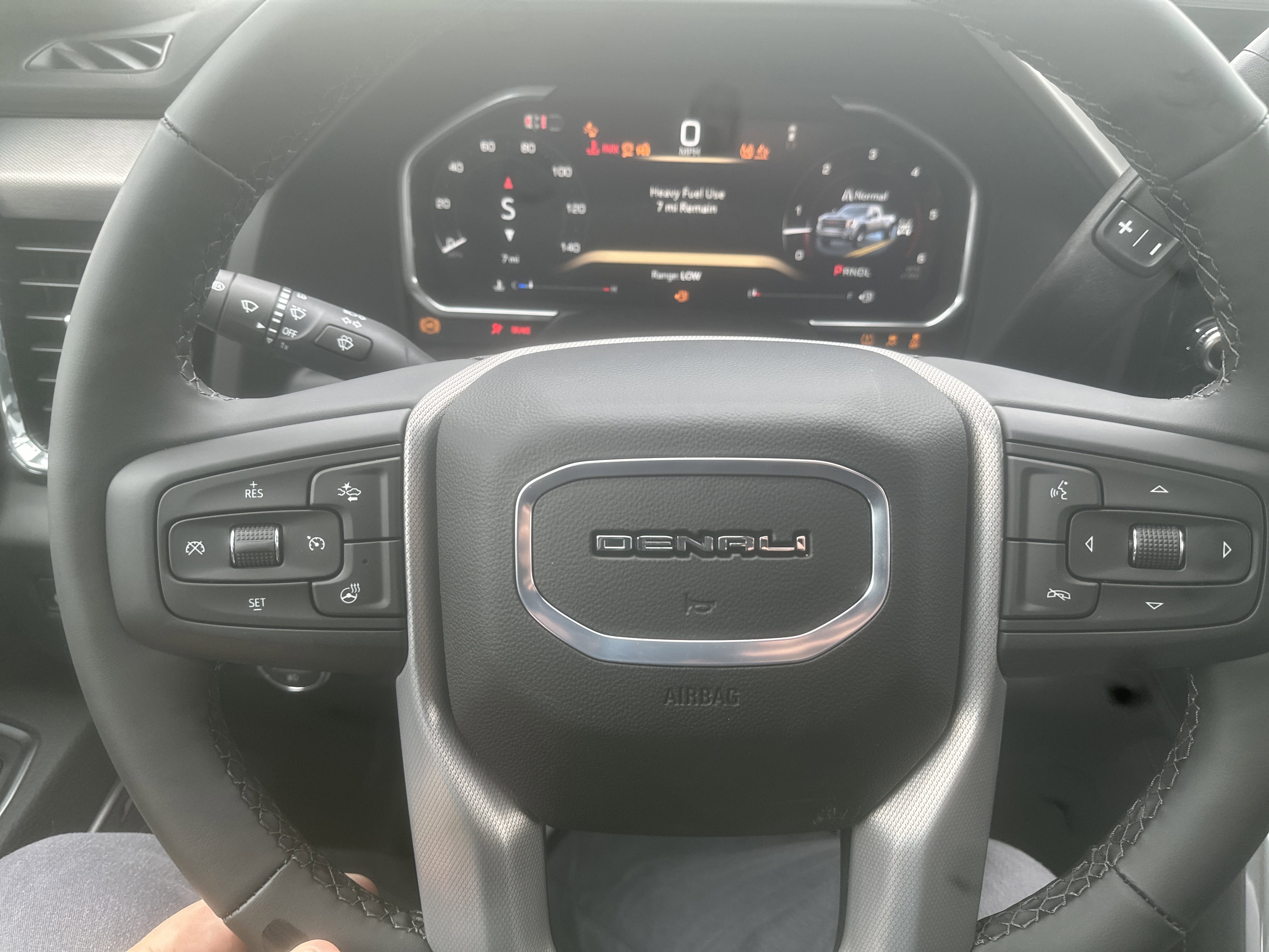 New 2026 GMC Sierra 3500 Denali w/ Denali Reserve Package image 15