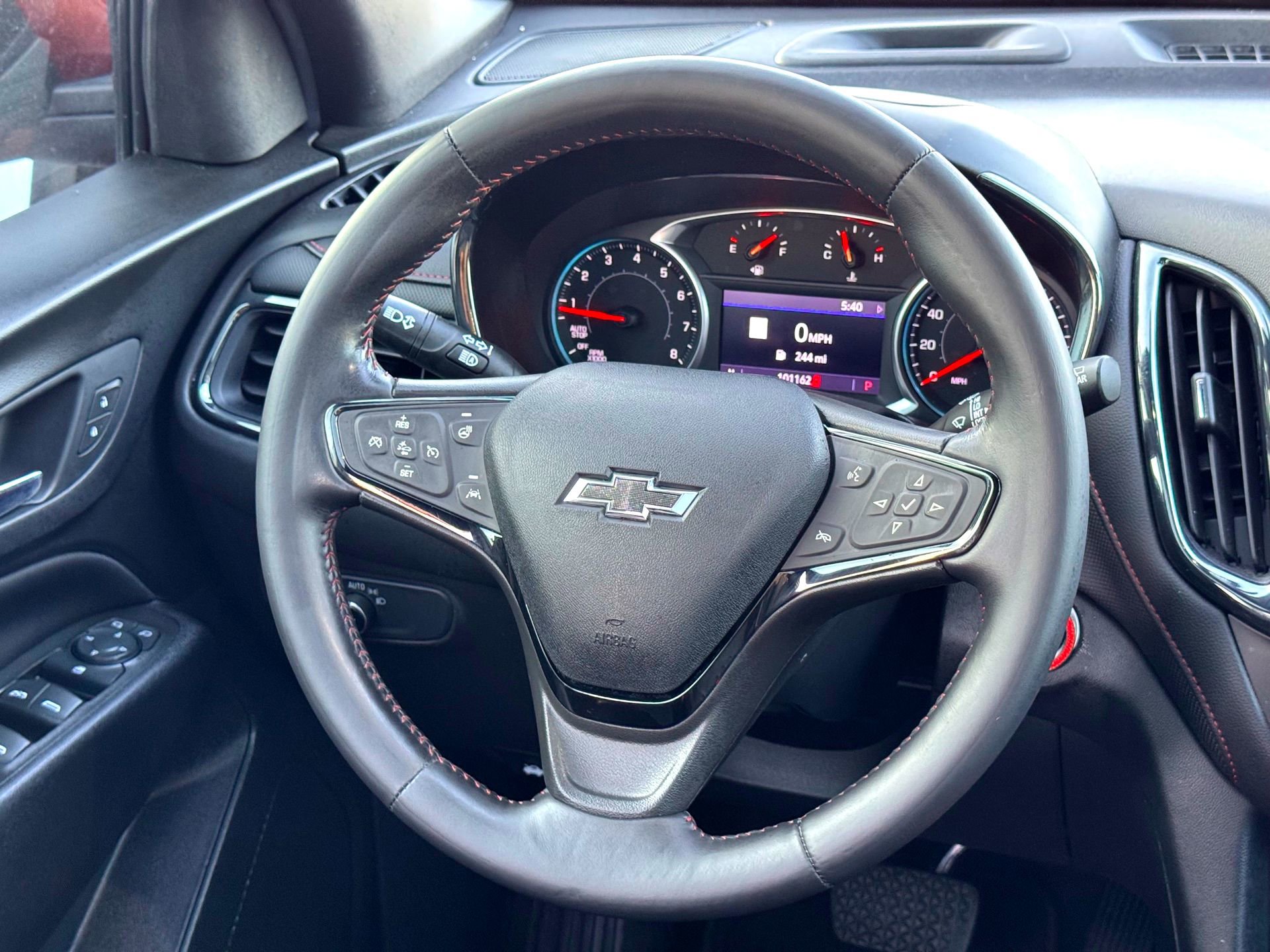 Used 2022 Chevrolet Equinox RS w/ RS Leather Package image 22