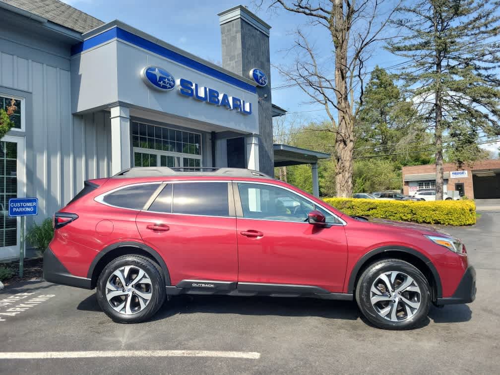 Used 2020 Subaru Outback Limited XT AWD/4WD image 2