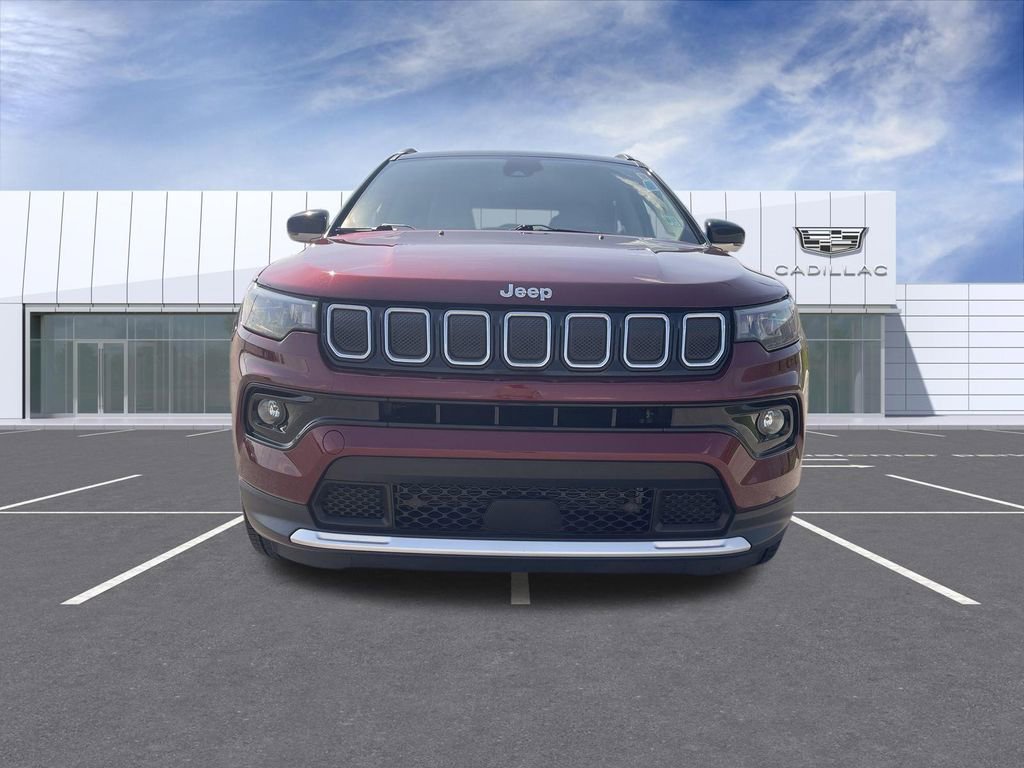 Used 2022 Jeep Compass Limited image 3