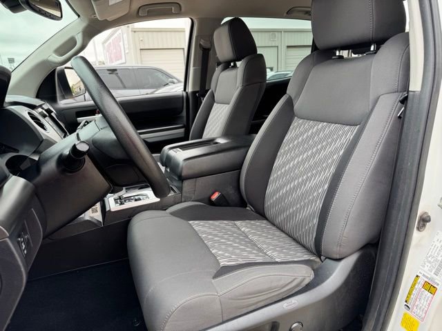 Used 2020 Toyota Tundra SR5 w/ SR5 Upgrade Package AWD/4WD image 20