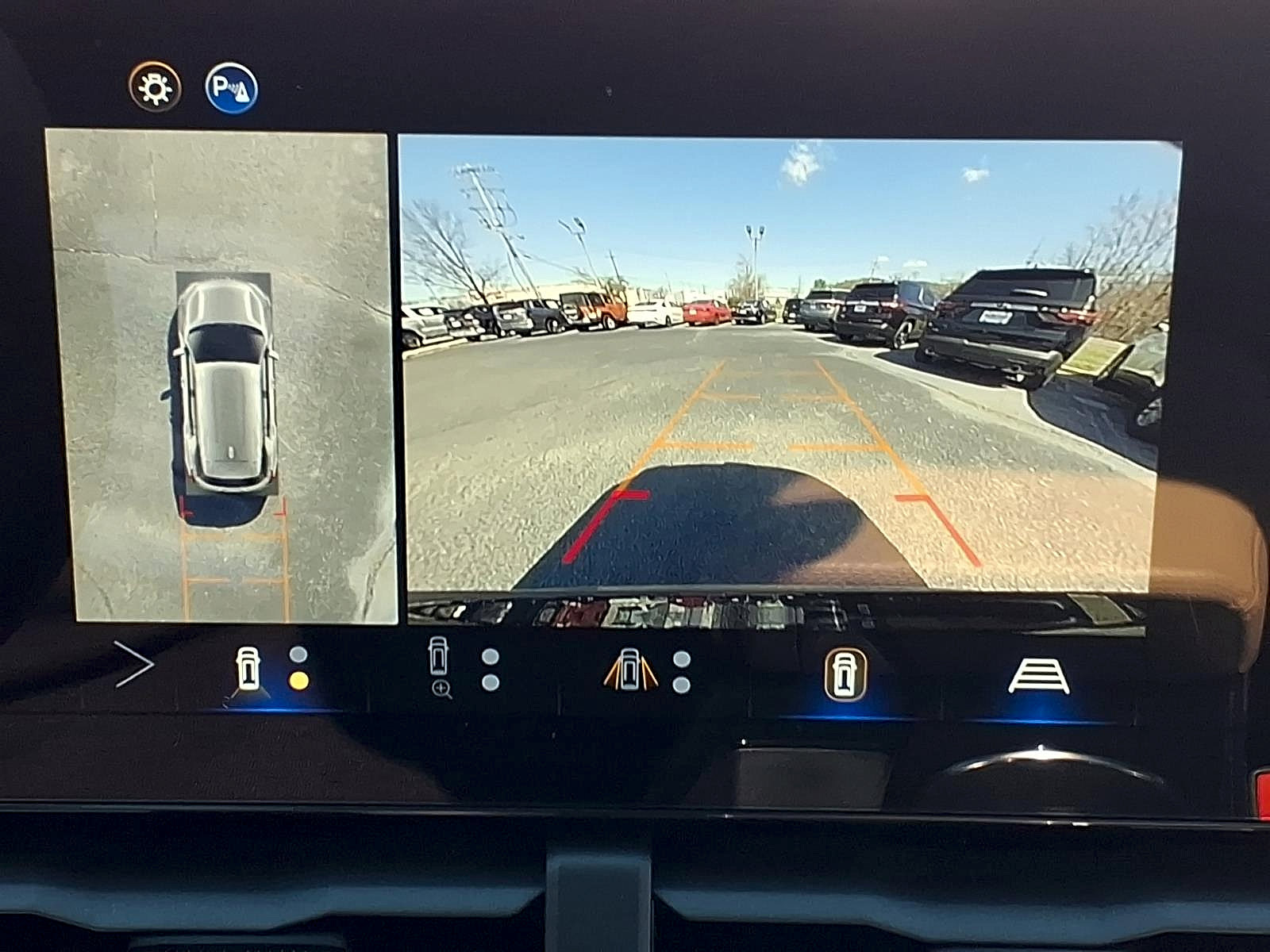 Certified 2026 Chevrolet Equinox ACTIV w/ Safety and Technology Package image 16