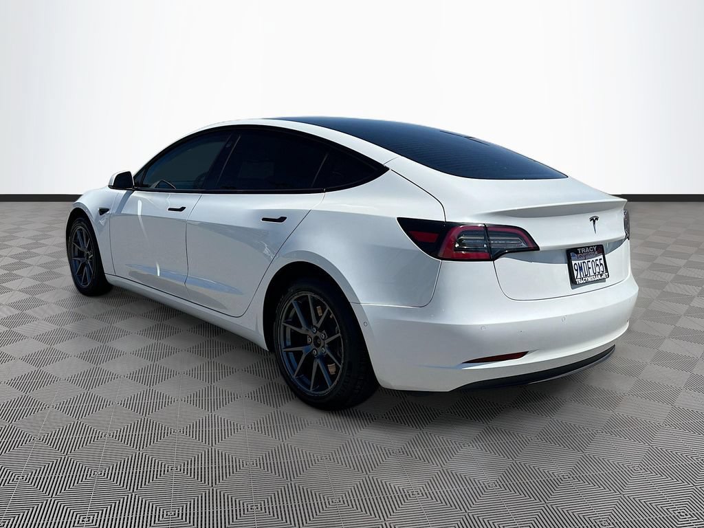 Used 2022 Tesla Model 3 RWD image 5