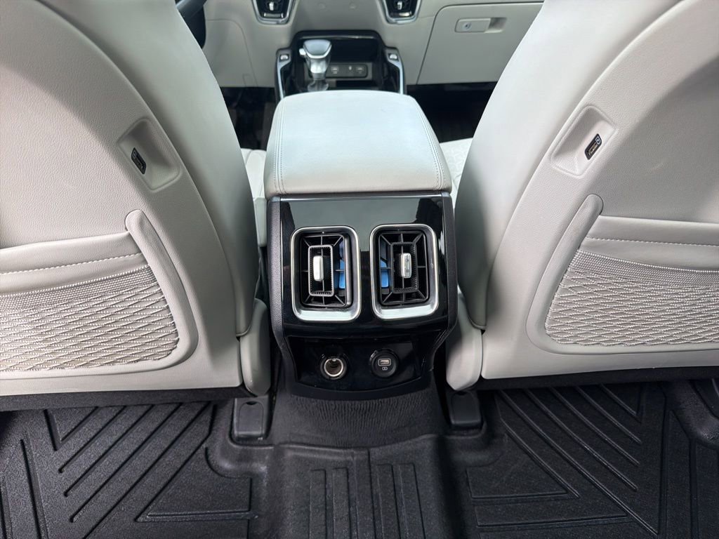 Certified 2023 Kia Sorento SX AWD/4WD image 22