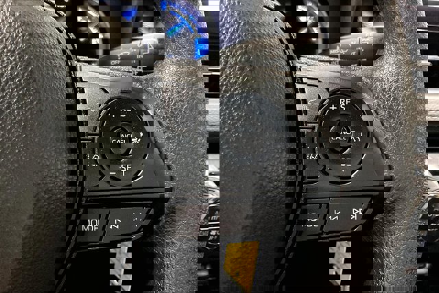 Certified 2025 Toyota RAV4 LE AWD/4WD image 19