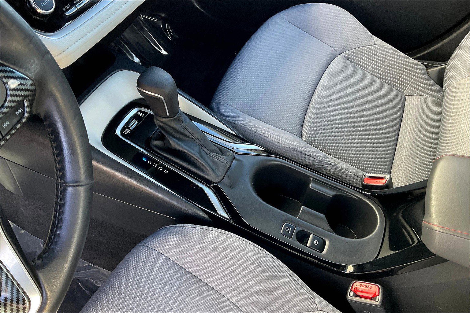 Used 2023 Toyota Corolla SE FWD image 22