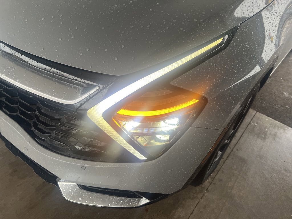 Certified 2023 Kia Sportage SX image 29