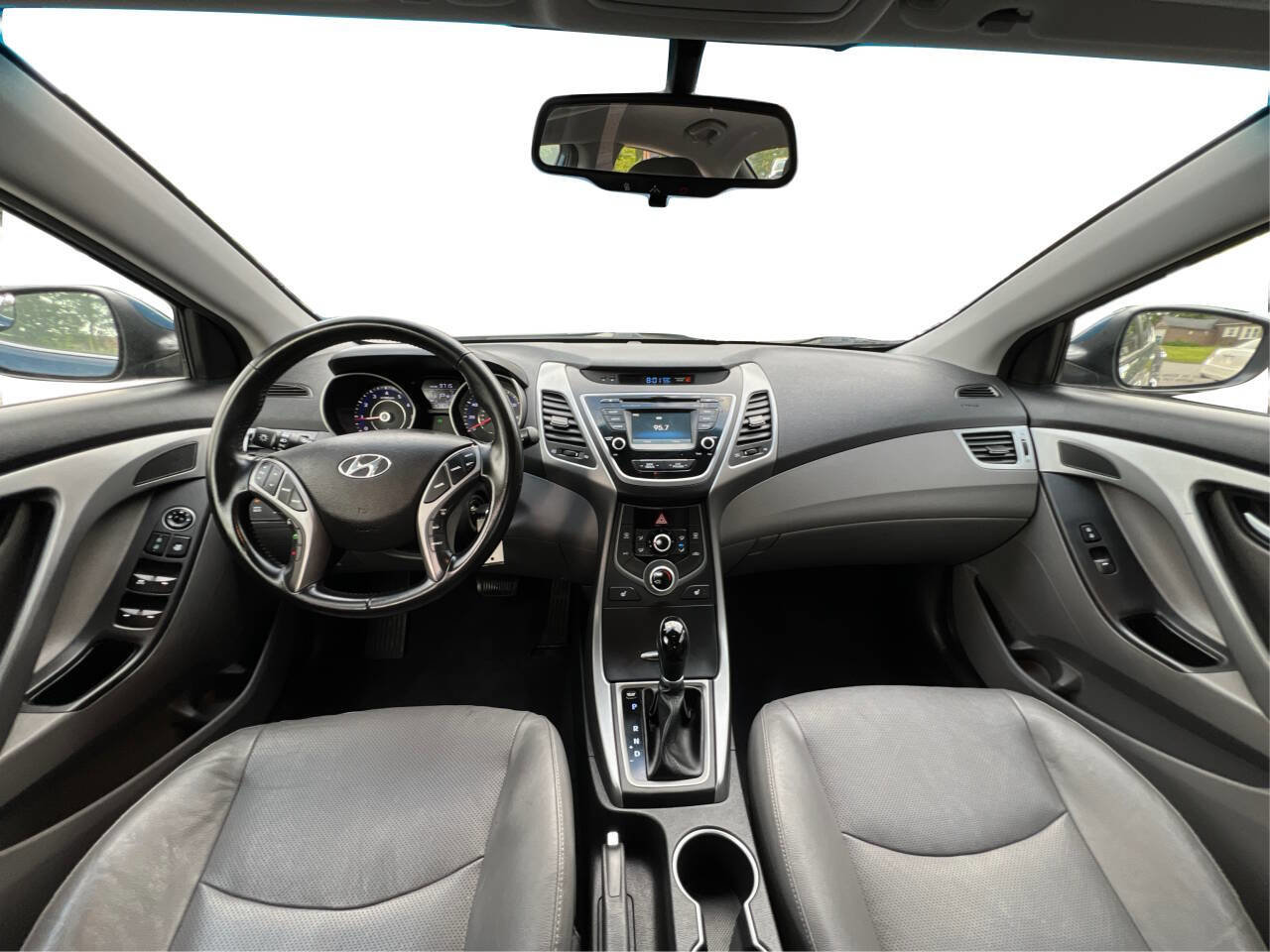 Used 2014 Hyundai Elantra Limited FWD image 20