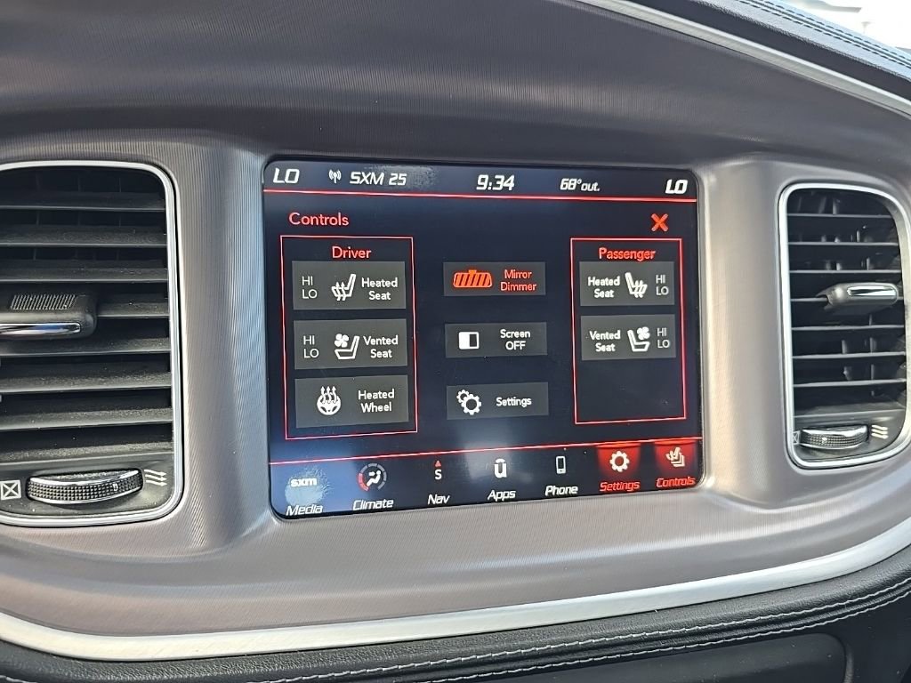 Used 2020 Dodge Charger GT w/ Plus Group RWD image 33