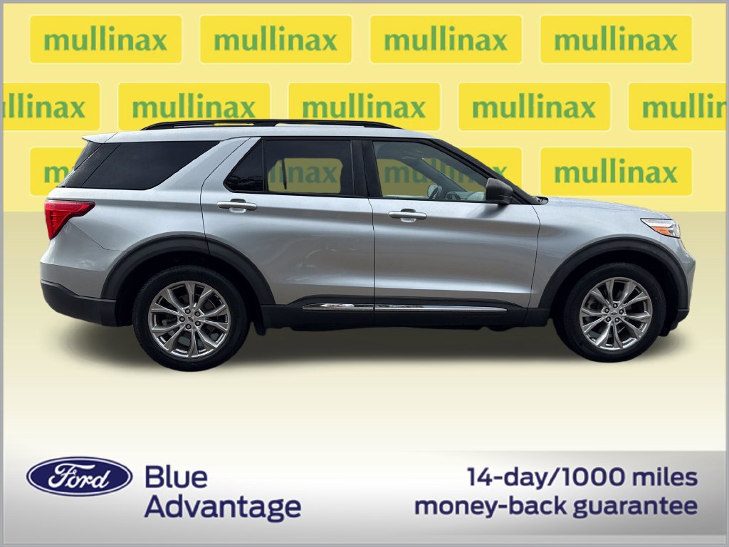 Used 2020 Ford Explorer XLT w/ Equipment Group 202A RWD image 2