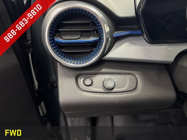 New 2026 Chevrolet Trax LT w/ Driver Confidence Package FWD image 4