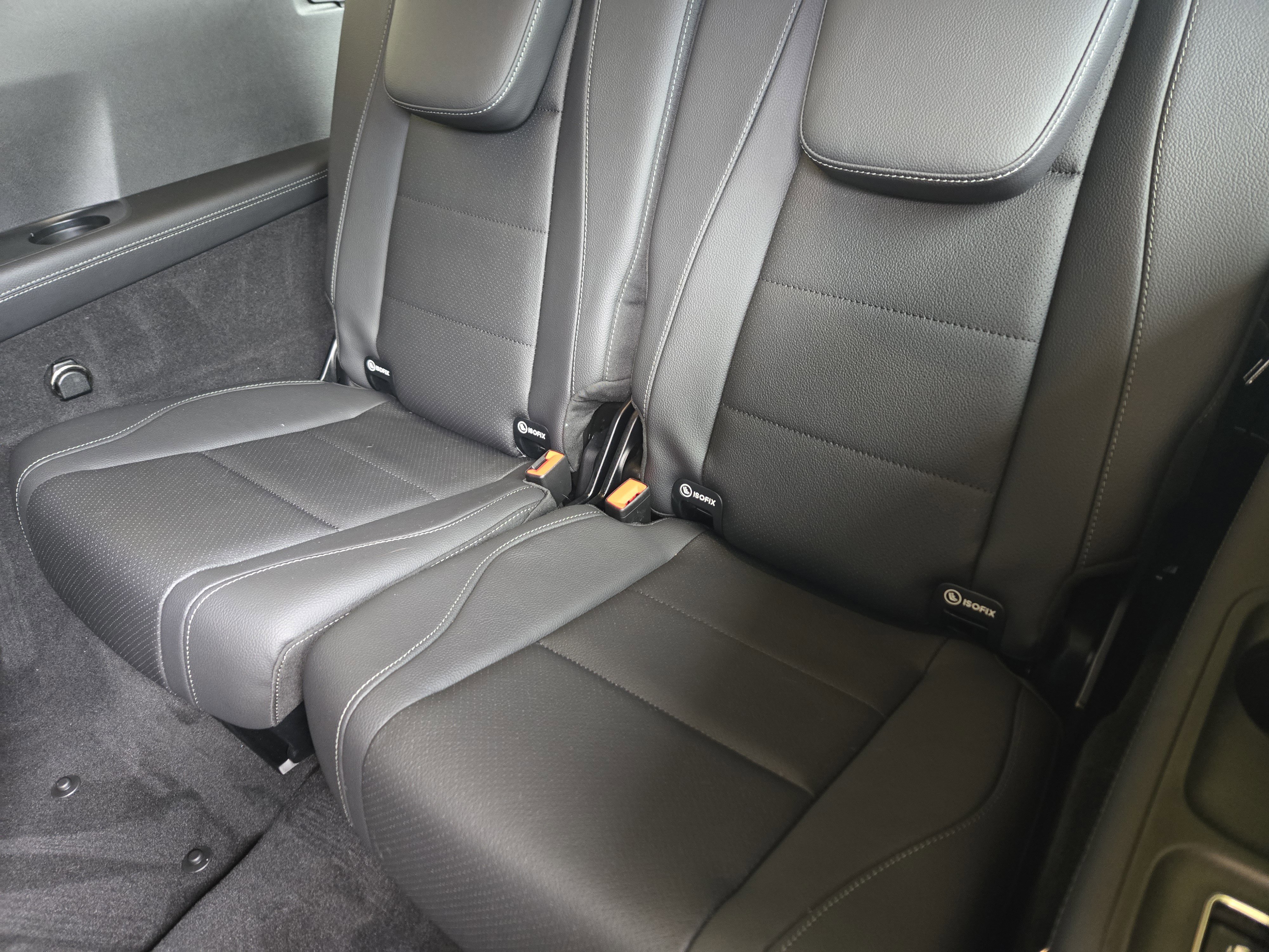 Used 2025 Mercedes-Benz GLS 450 4MATIC image 14