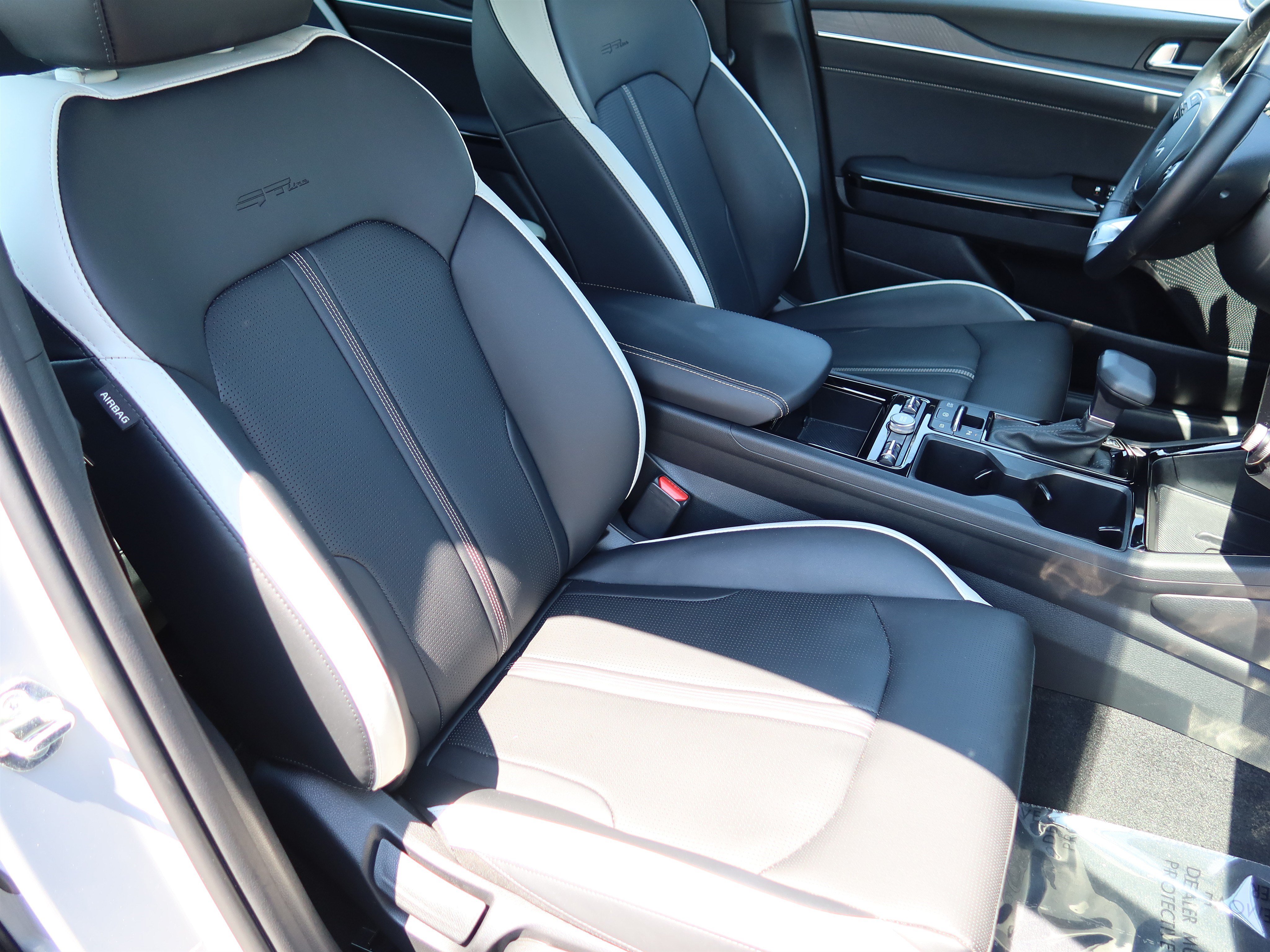 Used 2025 Kia K5 GT-Line FWD image 12