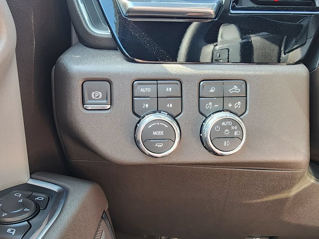 New 2026 GMC Sierra 1500 SLT w/ SLT Premium Plus Package AWD/4WD image 19