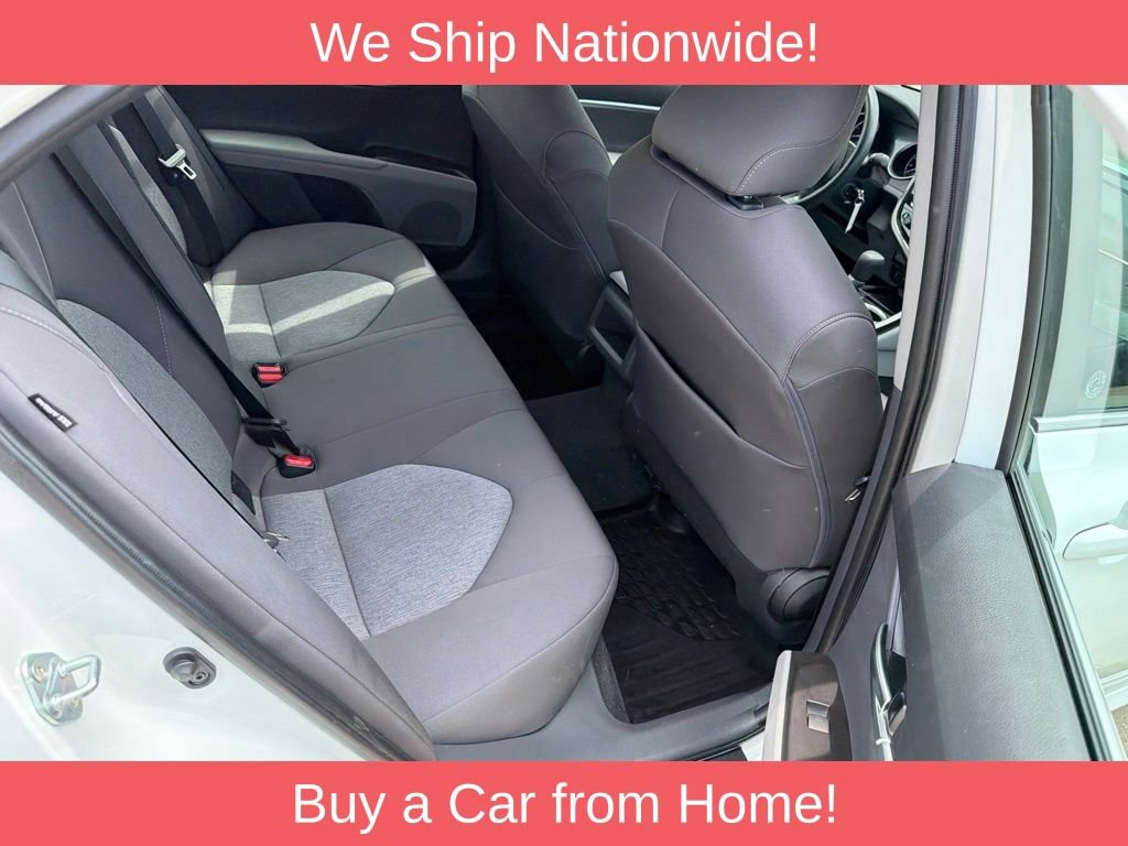 Used 2022 Toyota Camry LE AWD/4WD image 18