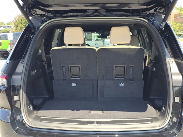 New 2025 Jeep Grand Cherokee L Limited image 9