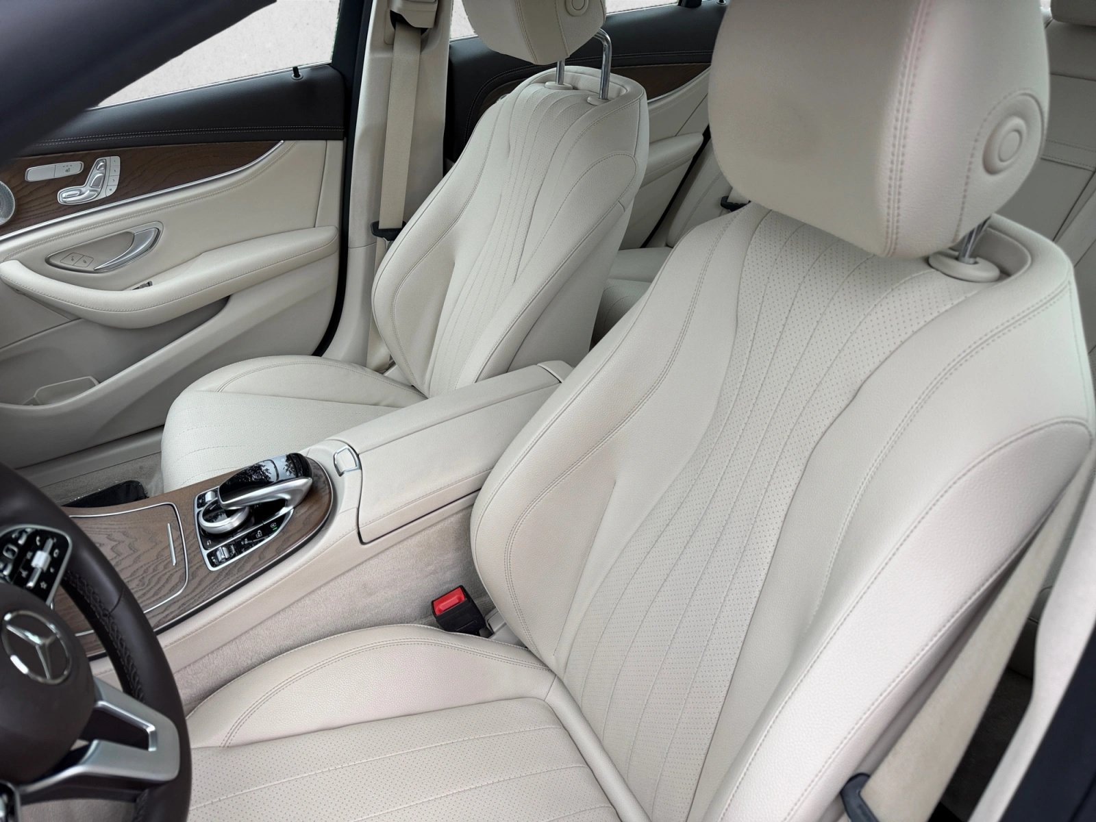Certified 2020 Mercedes-Benz E 350 4MATIC Sedan image 11