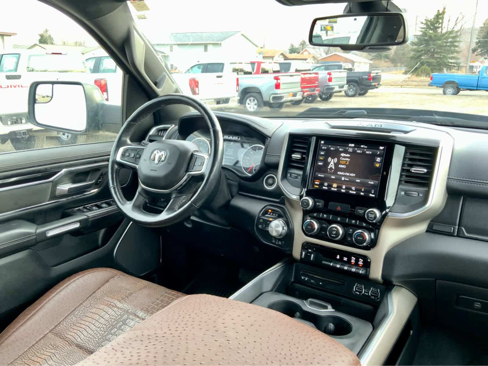 Used 2019 RAM 1500 Laramie image 37