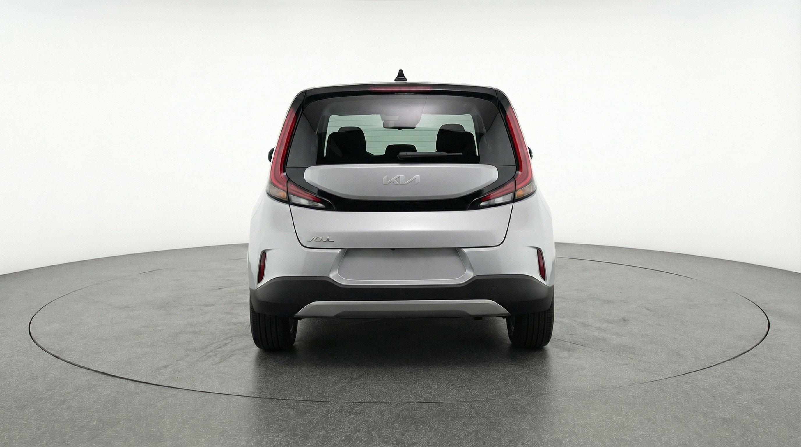 Used 2025 Kia Soul LX w/ LX Technology Package FWD image 7