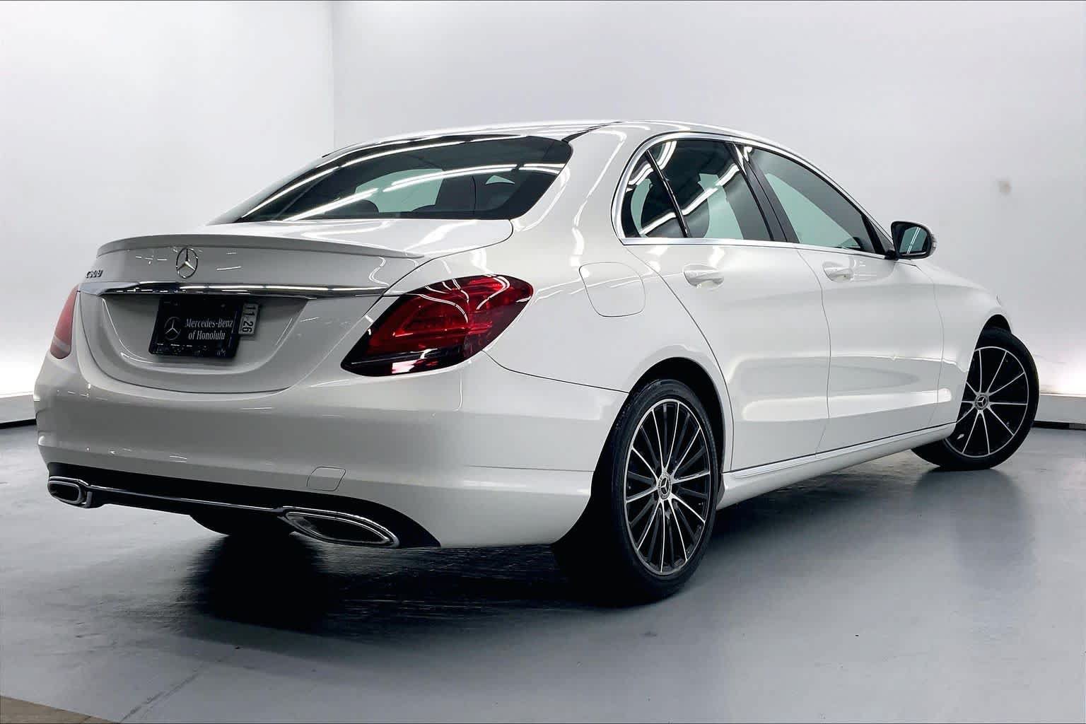Used 2019 Mercedes-Benz C 300 Sedan image 4