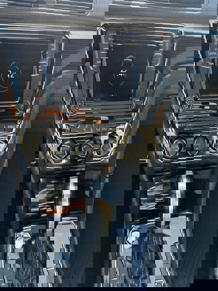 Used 2018 Volkswagen Passat 3.6 image 7