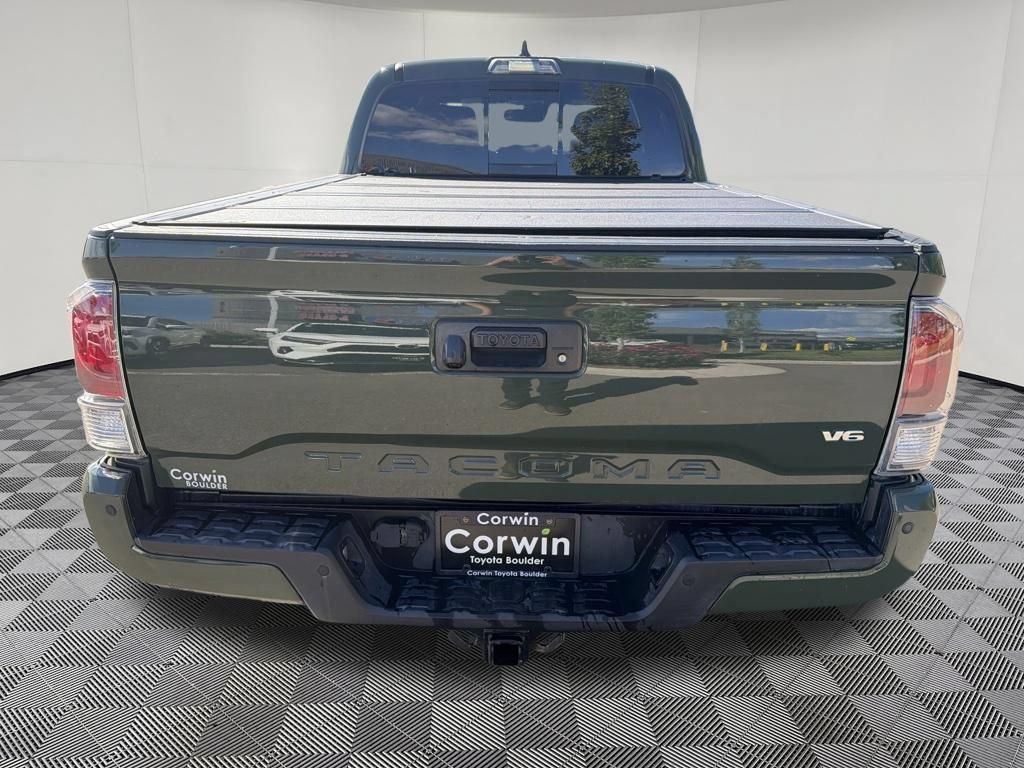 Used 2021 Toyota Tacoma TRD Off-Road w/ TRD Premium Off Road Package AWD/4WD image 7