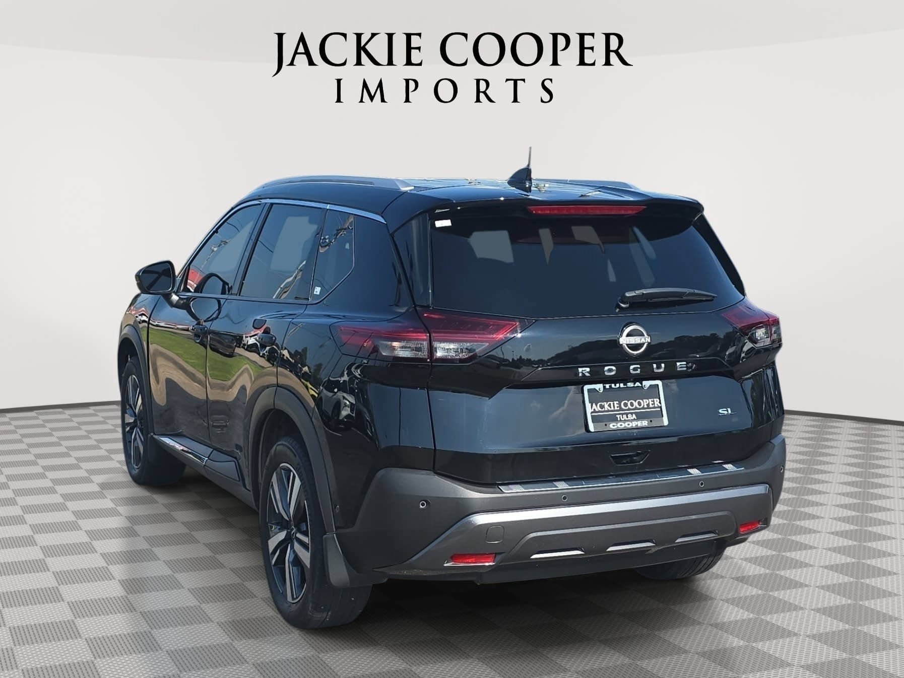 Used 2023 Nissan Rogue SL w/ SL Premium Package FWD image 7