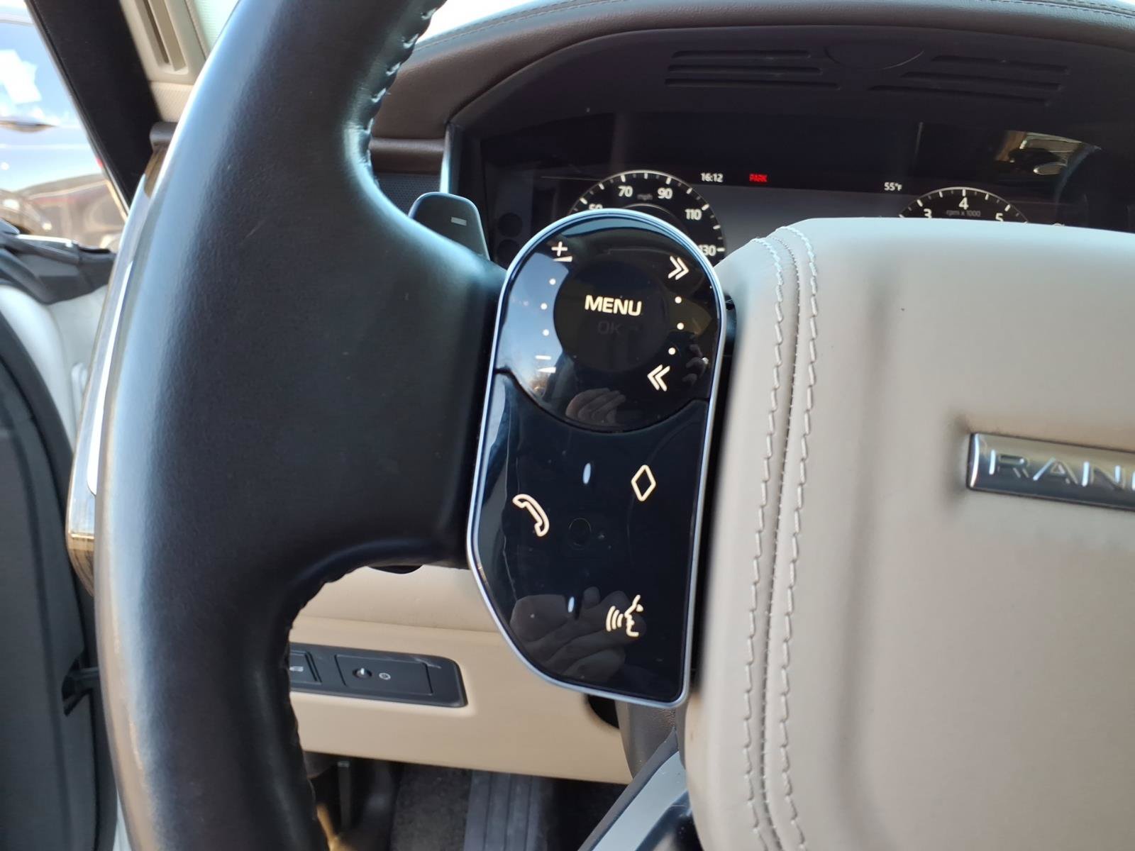 Used 2020 Land Rover Range Rover HSE AWD/4WD image 18