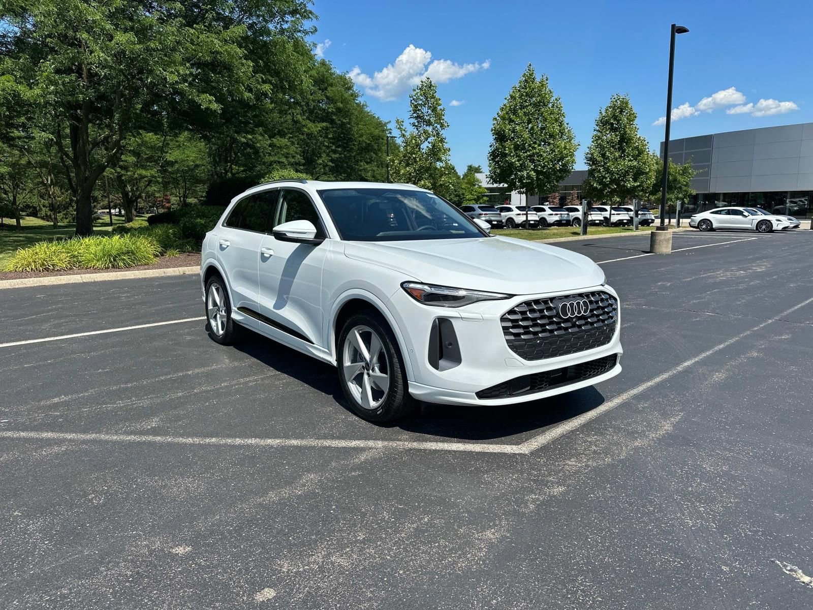 New 2025 Audi Q5 Prestige