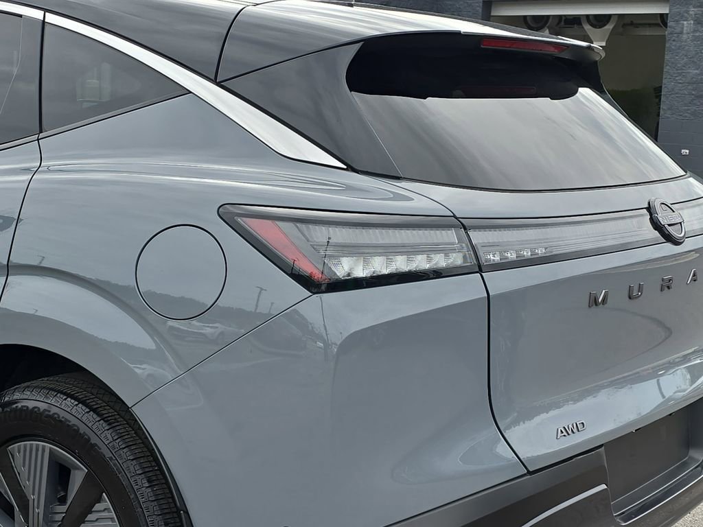 Used 2025 Nissan Murano SL image 38