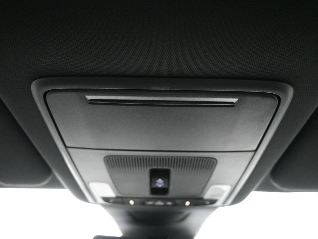 Used 2024 Honda CR-V Sport Touring image 17