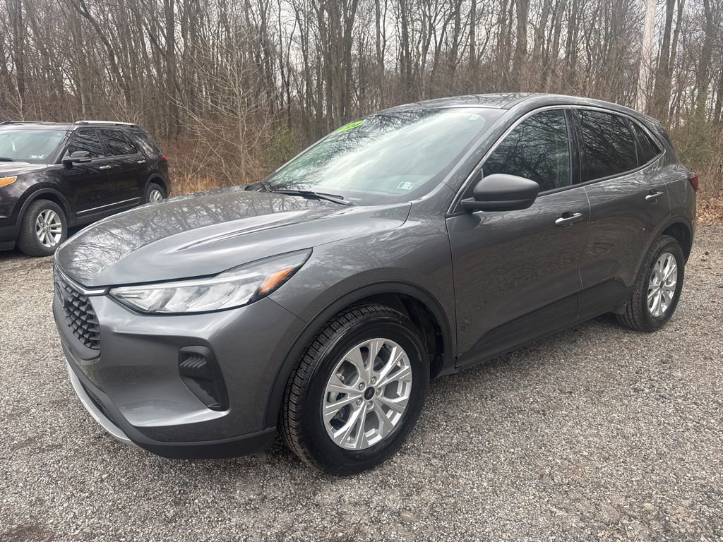 Used 2024 Ford Escape Active image 4