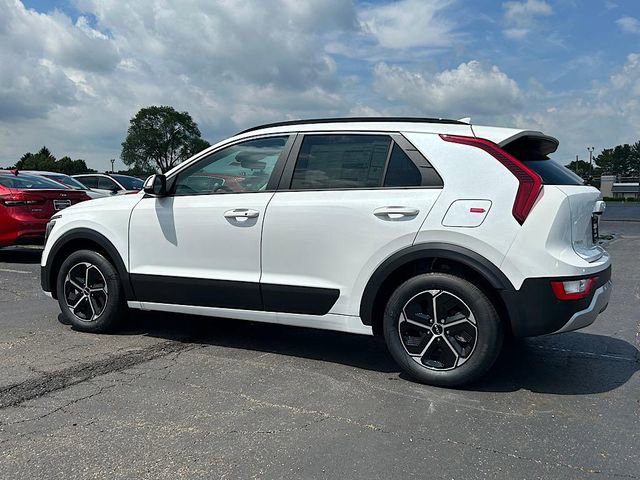 New 2025 Kia Niro EX image 7