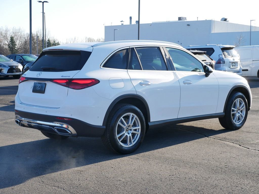 Used 2023 Mercedes-Benz GLC 300 4MATIC image 6