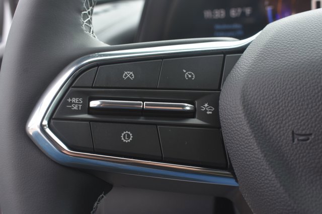 New 2026 Chevrolet Traverse LT w/ LPO, Floor Liner Package image 21