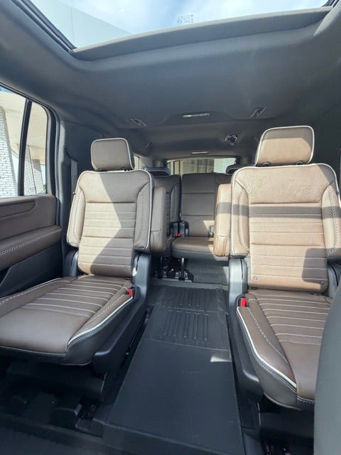 New 2026 GMC Yukon XL Denali Ultimate AWD/4WD image 18