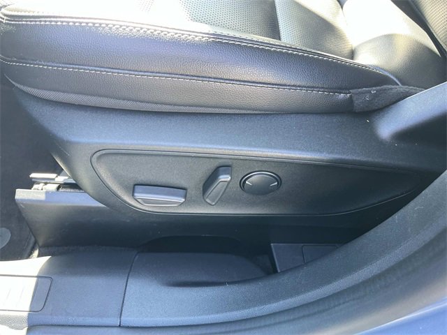 Used 2022 Ford Escape SEL w/ Technology Package image 28