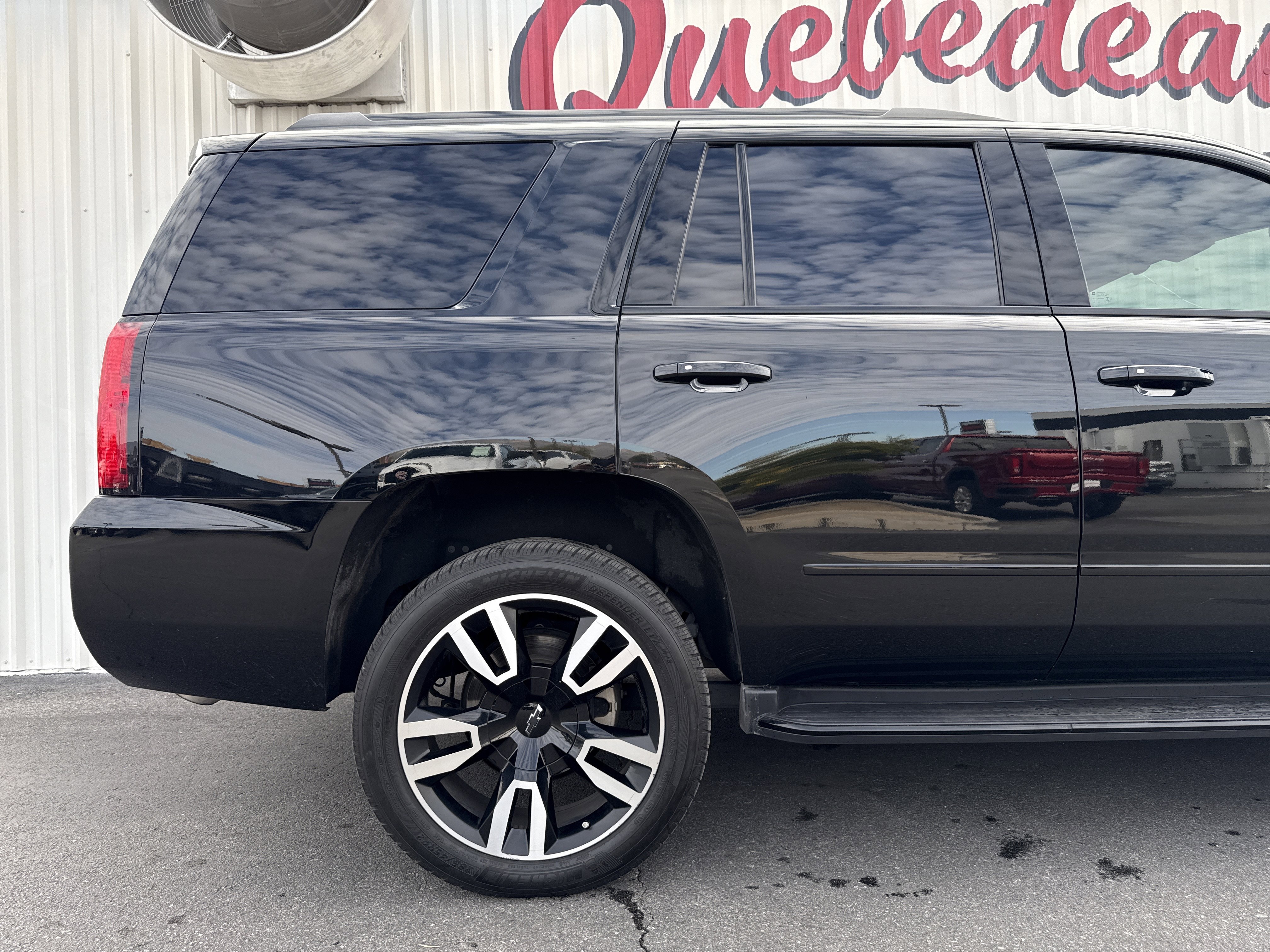 Used 2020 Chevrolet Tahoe Premier image 34