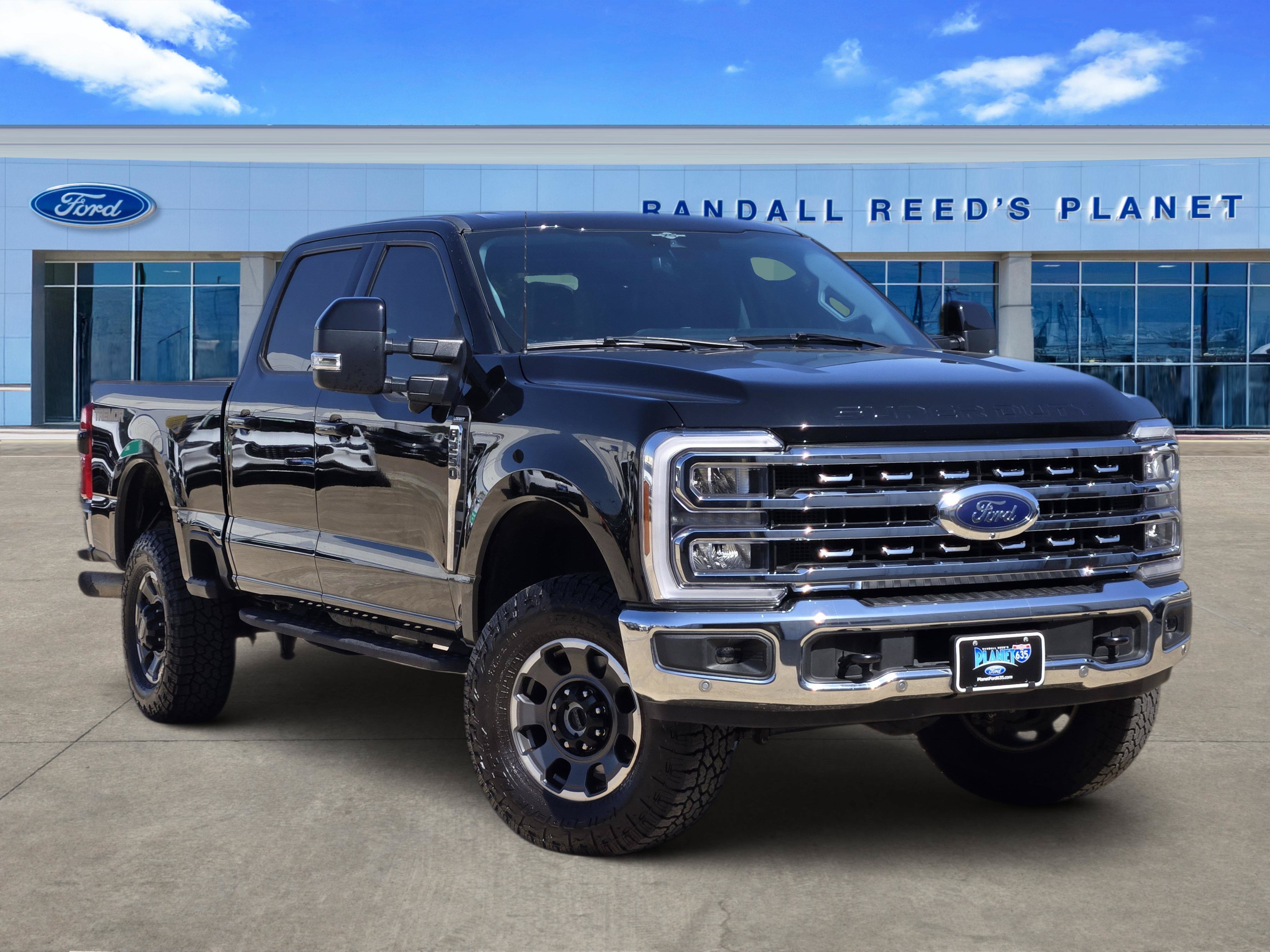 Certified 2023 Ford F250 Lariat w/ Lariat Ultimate Package AWD/4WD image 1
