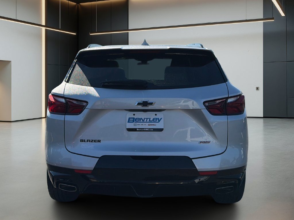 Certified 2021 Chevrolet Blazer RS w/ Enhanced Convenience Package FWD image 5