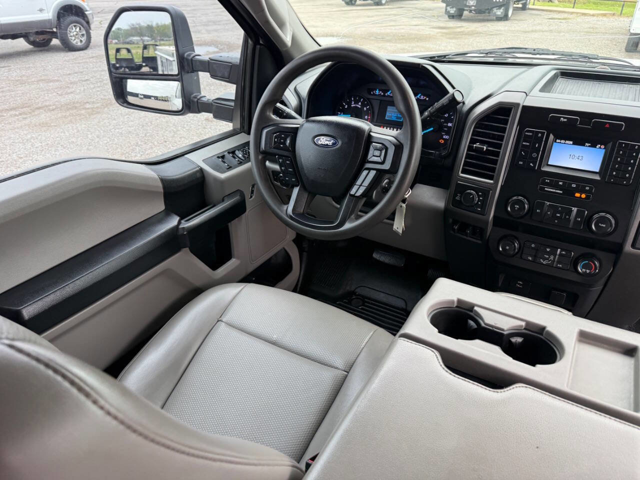 Used 2020 Ford F250 XL w/ Power Equipment Group AWD/4WD image 34