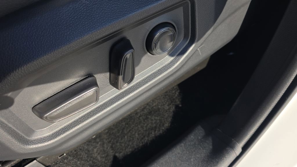 Used 2023 Toyota Tundra Limited image 14