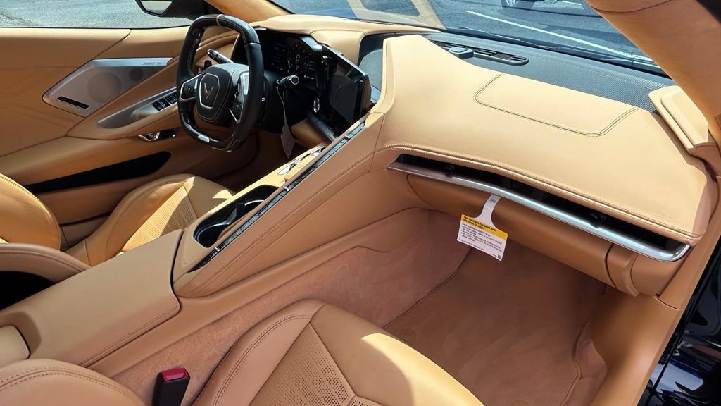 Used 2024 Chevrolet Corvette Z06 RWD image 32