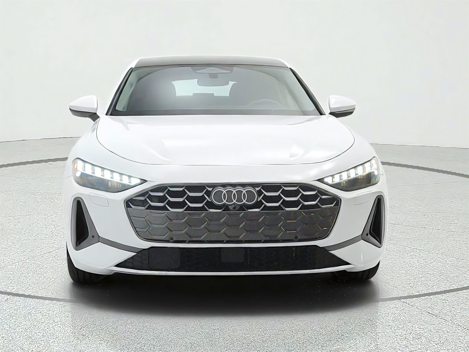 Used 2025 Audi A5 2.0T Premium Plus w/ Premium Plus AWD/4WD image 2